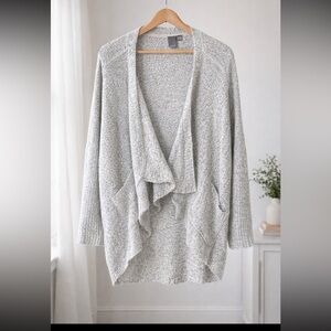 Quinn Light Gray Women's Cardigan